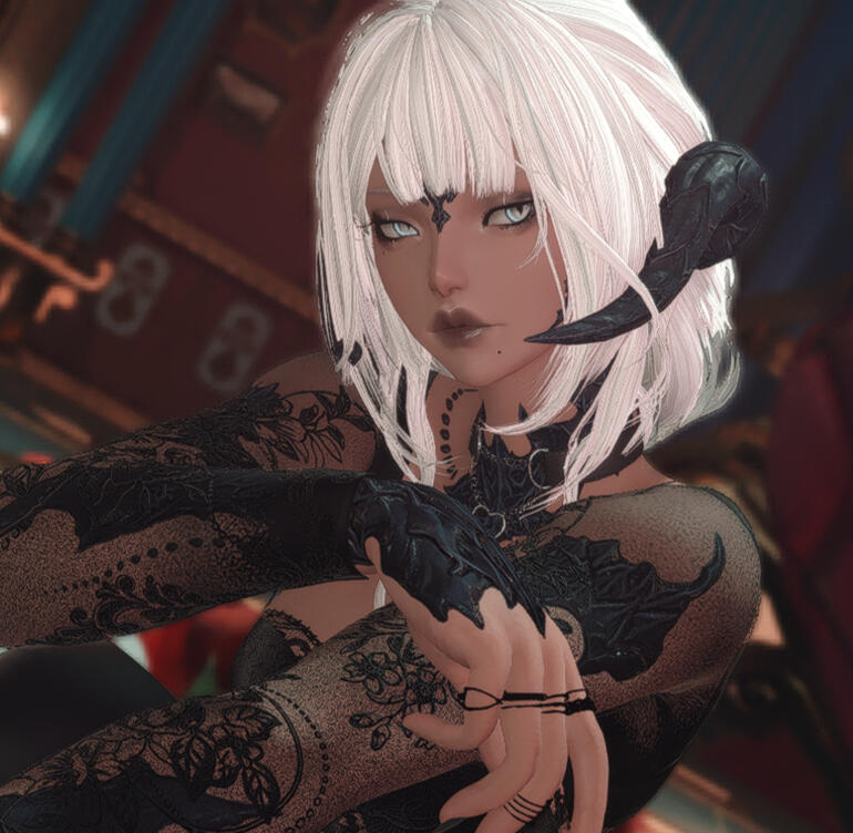 Shun / Kai / Elouise - Hosts